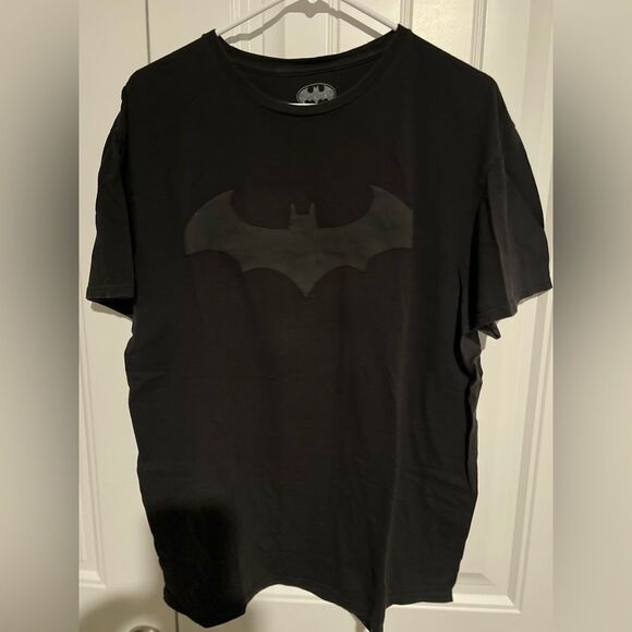 DC Comics Batman Logo Tee For Men - Picture 3 of 6